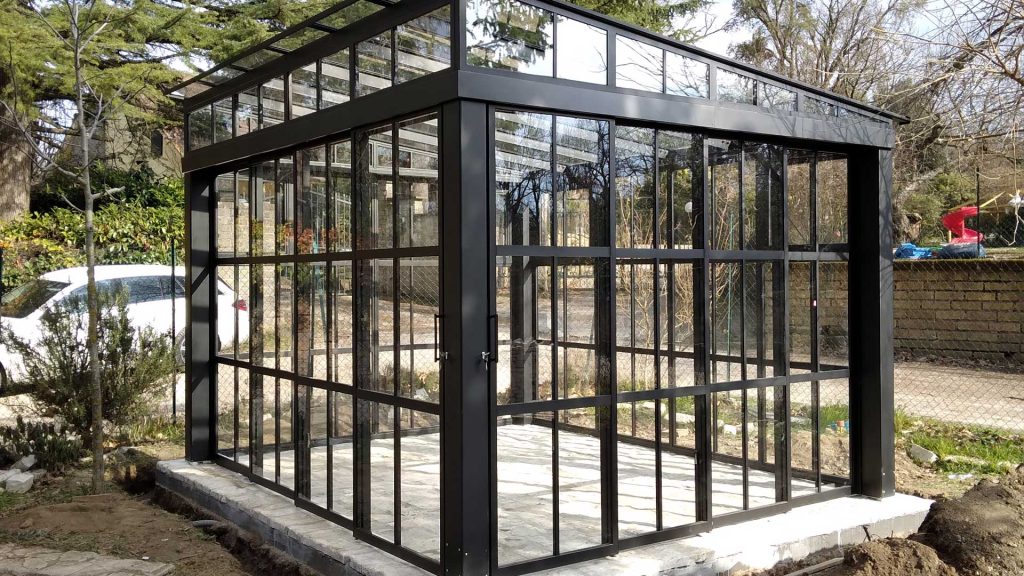 Categoria Opere di arredo