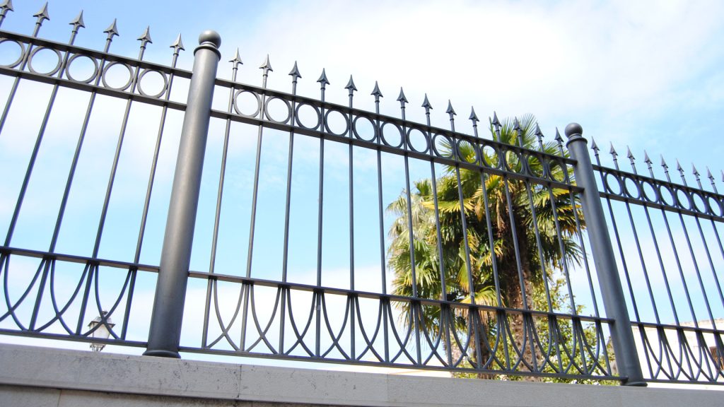 Categoria Opere metalliche